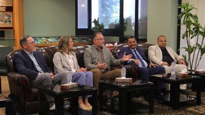 الطائفة الإنجيلية تعزز تعاونها مع وفد من الولايات المتحدة في مجالات الخدمة 