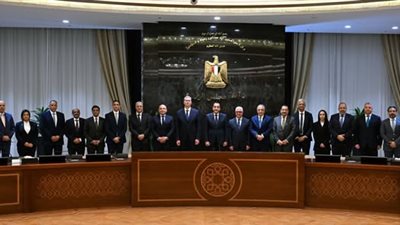 باستثمارات 215 مليون دولار.. مدبولي والجبلي يشهدان توقيع عقد مشروع «بولي سيرف» 