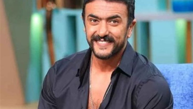 الفنان أحمد العوضي