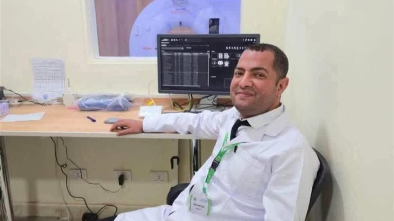 أخصائي الأشعة المتوفي