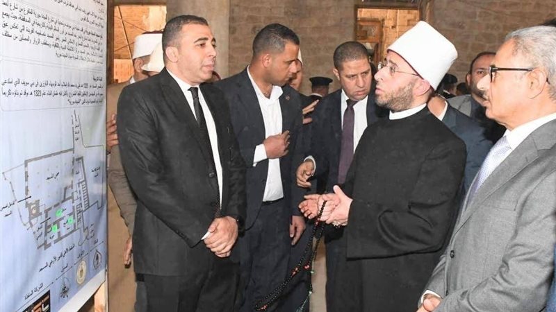 الوزير يتفقد اعمال