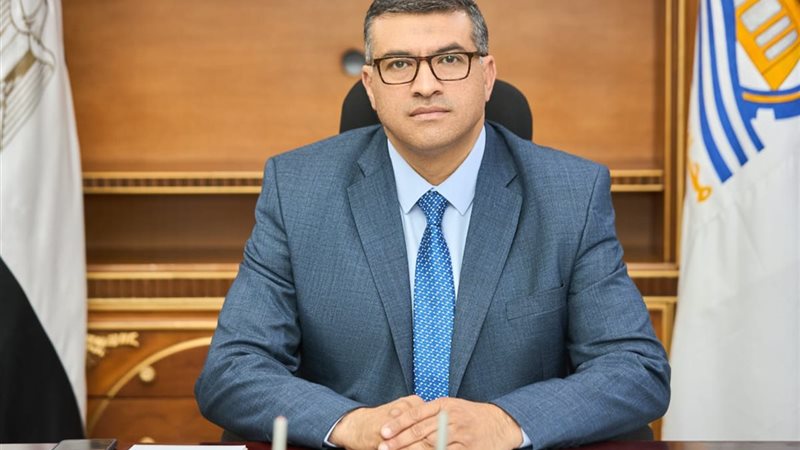 الدكتور مصطفى الببلاوي