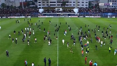 شغب جماهيري يؤجل انطلاق مواجهة أولمبيك آسفي واتحاد العاصمة في الكونفدرالية 