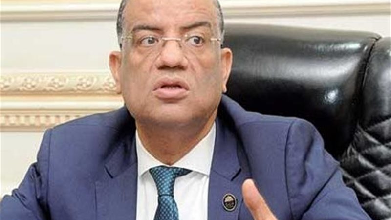 الكاتب الصحفي الدكتور