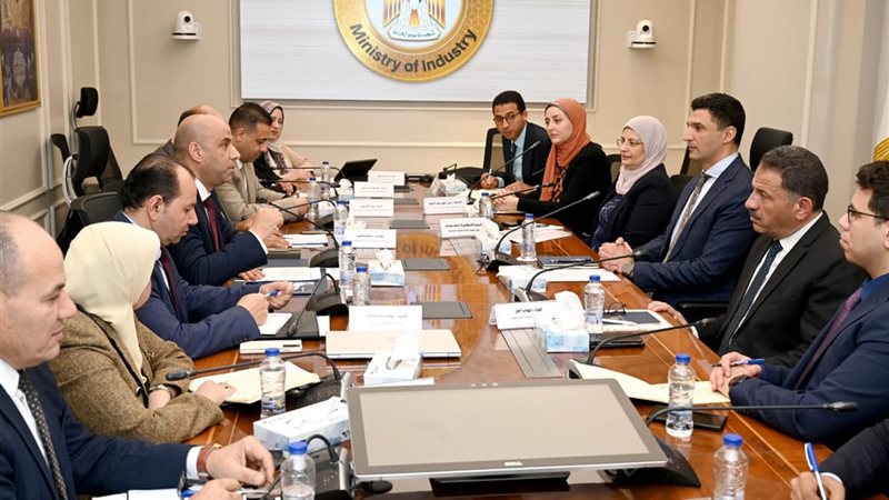 وزارة العمل 