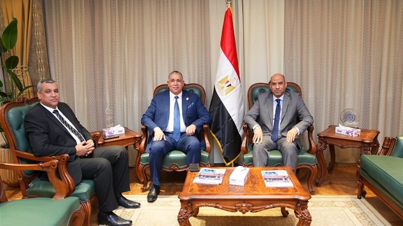 وزارة العمل 