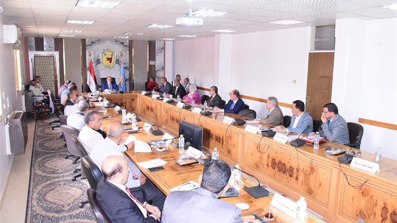 اجتماع جامعة سوهاج