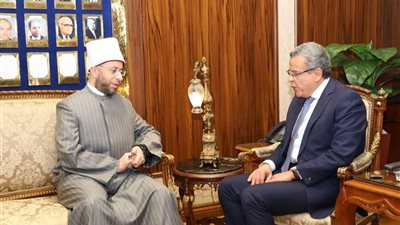 وزير الأوقاف يلتقي رئيس المركزي للمحاسبات لتعزيز التعاون والحوكمة