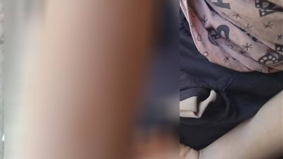 جسمه كله آثار ضرب.. أسرة تلميذ تتهم معلمة حضانة بالاعتداء عليه في قنا