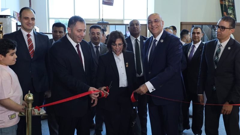 جانب من الافتتاح