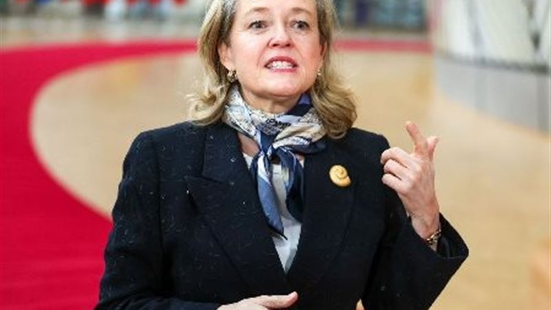  ناديا كالفينو رئيسة