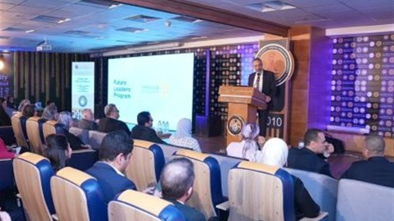 جانب من الحلقة النقاشية 