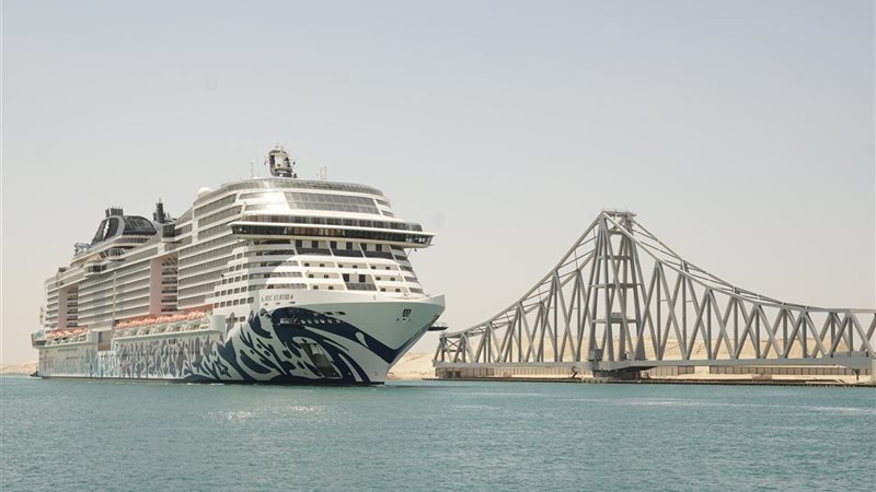 السفينة خلال العبور