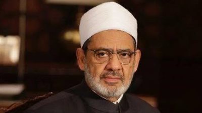 شيخ الأزهر يعزي رئيس الوزراء في وفاة والده.. رسالة مواساة إنسانية مؤثرة
