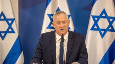 بيني جانتس: إسرائيل تحترق وتحتاج إلى حكومة وحدة واسعة