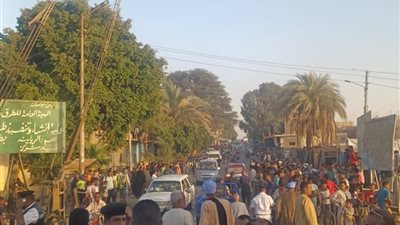 ننشر أسماء مصابي حادث تصادم تريلا مع 3 سيارات في قنا