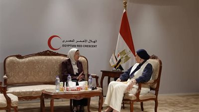 سفراء الطفولة في جولة إنسانية داخل الهلال الأحمر المصري