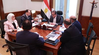 وزير الصحة يتابع أعمال اللجنة العليا للمسؤولية الطبية وسلامة المريض