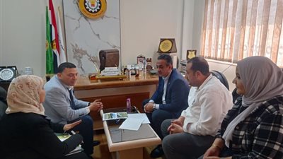 وكيل الشباب والرياضة يبحث مع النائب هيثم العواضي تطوير مراكز الشباب بالدقهلية 