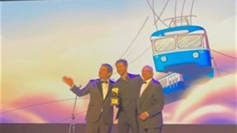 تكريم الفنان عصام