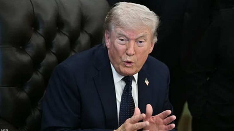 الرئيس الأمريكي دونالد