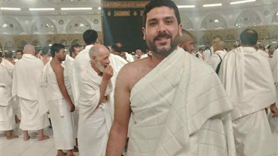 رجع من الغربة في الكفن.. وفاة شاب مصري بأزمة قلبية خلال عمله بالسعودية