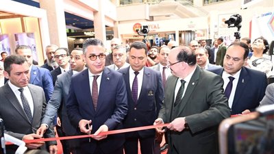 بمشاركة 90 شركة.. 