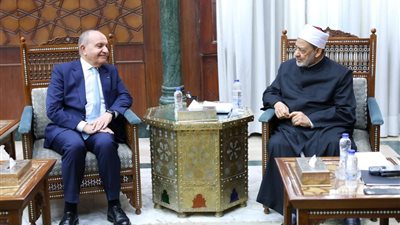 شيخ الأزهر والسفير الأردني يبحثان سبل تعزيز التنسيق في المجالات العلمية والدعوية