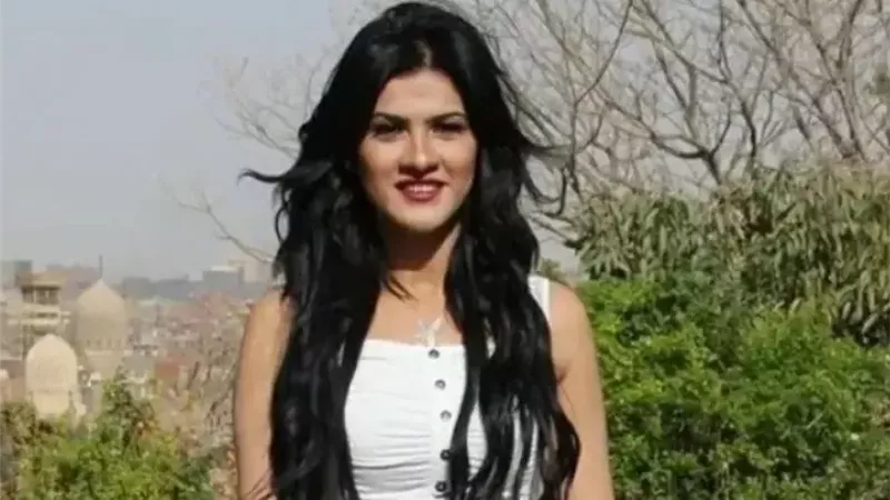 الفنانة سما المصري