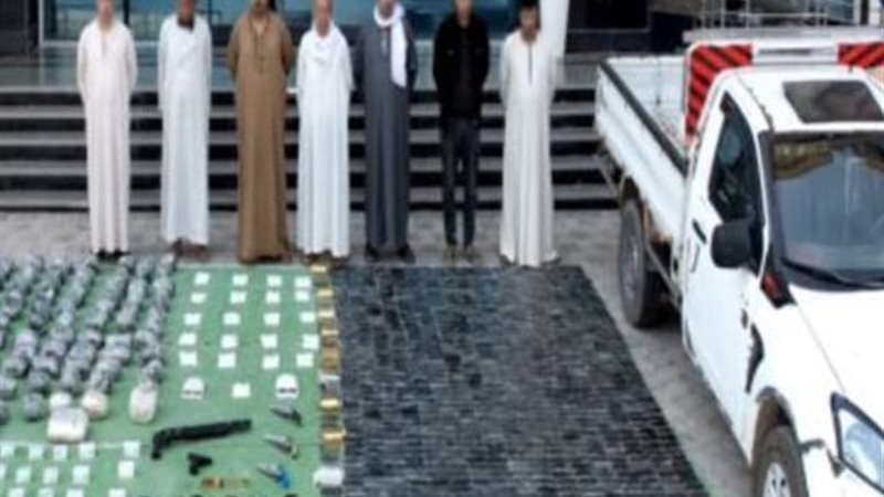 المتهمين والمضبوطات