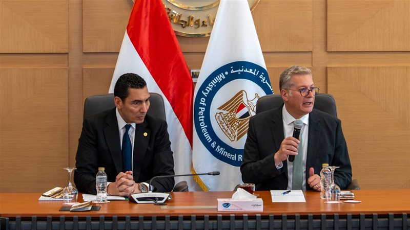وزيرا الشباب والرياضة
