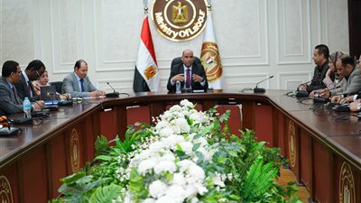 وزير العمل: دعم المرأة وذوي الهمم والعمالة غير المنتظمة أولوية واضحة