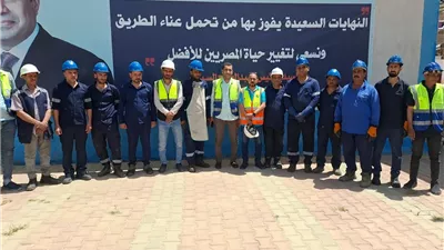 حين تتفوق الحِرفة على الإمكانات.. فني بسوهاج يعيد تشغيل «لودر الملايين» بقطع مُعاد تدويرها