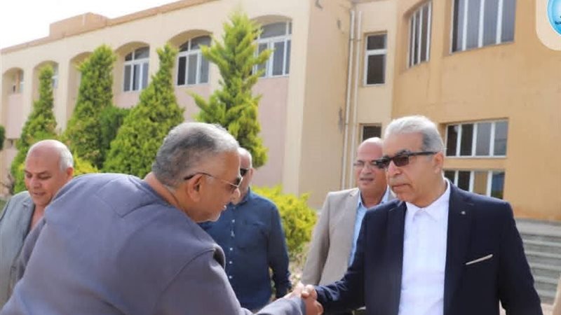 جانب من المتابعة