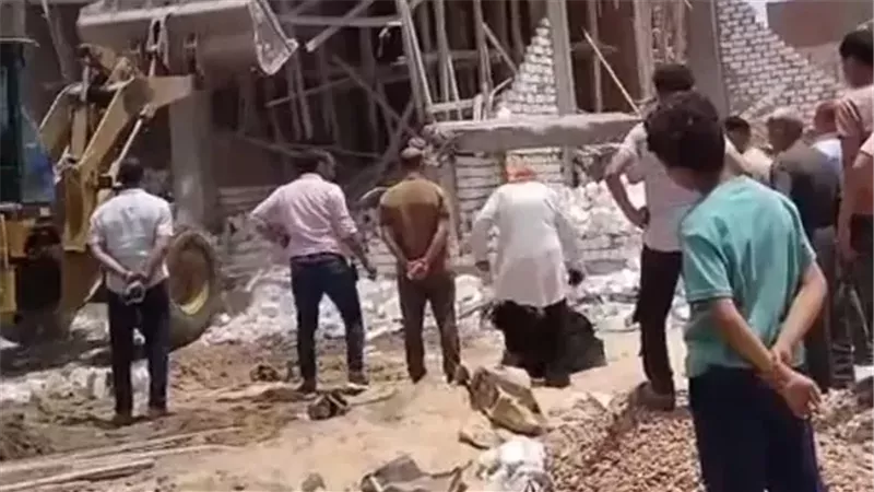 جانب من الإزالة