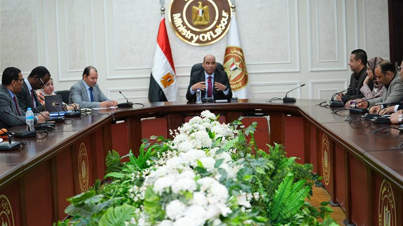 حسن رداد وزير العمل