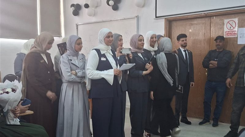جانب من مناقشة المشروعات