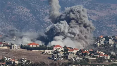 جنوب لبنان يشتعل.. أكثر من 15 غارة إسرائيلية على النبطية وإنذارات إخلاء تُفاقم التصعيد