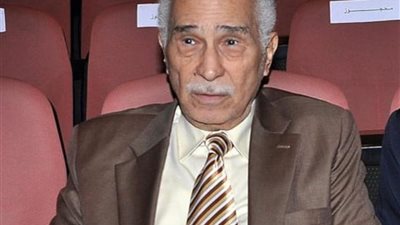 سيبقى اسمه حاضرًا.. نقابة المهن التمثيلية تنعى الفنان القدير عبدالرحمن أبو زهرة