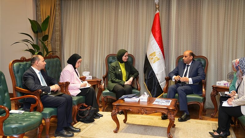 وزارة العمل 