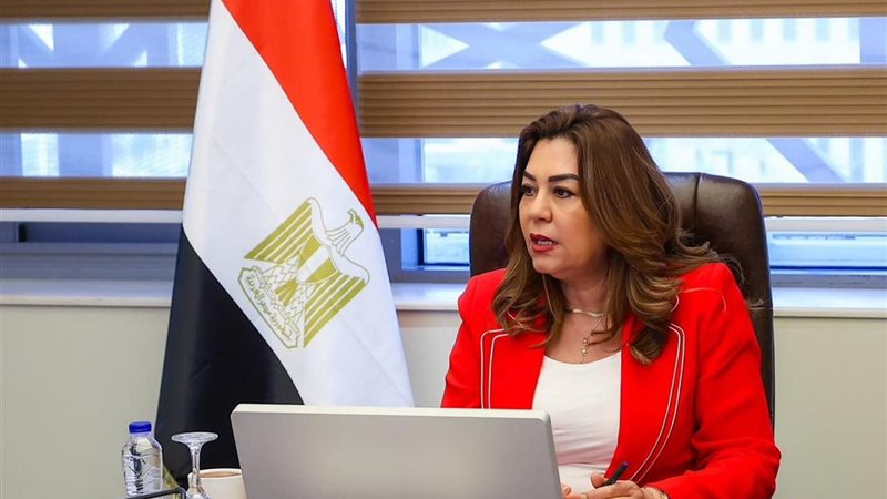 الدكتورة منال عوض