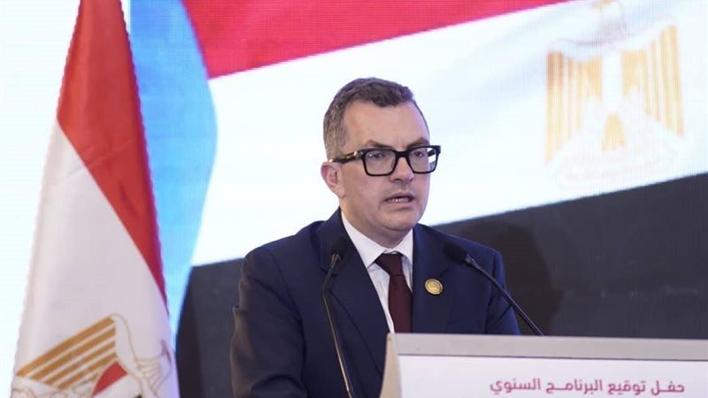 الدكتور أحمد رستم