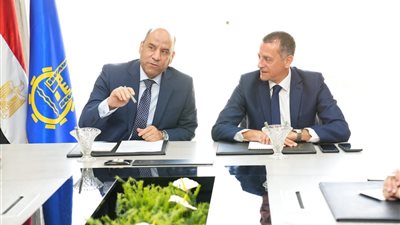 وزير العمل: منح استثنائية وخدمات متكاملة للعمالة غير المنتظمة