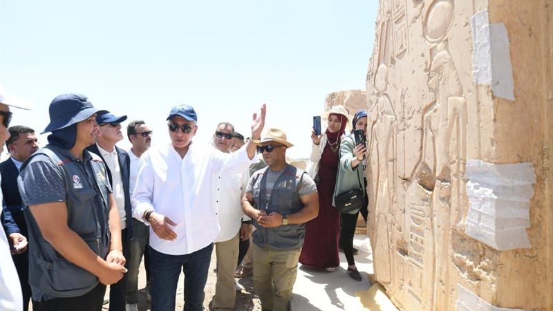 وزير السياحة يتفقد