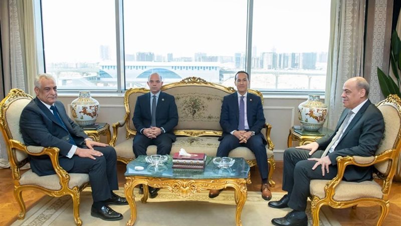 وزيرا الاستثمار والإنتاج