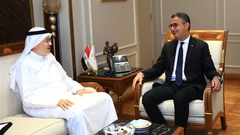وزير التموين