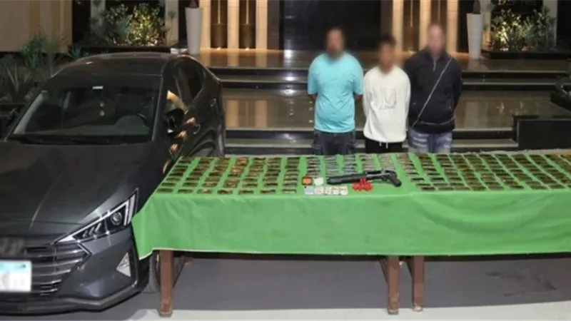 المتهمين