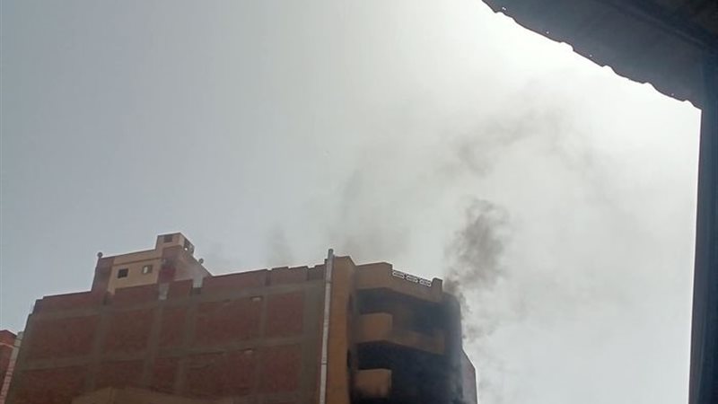 جانب من الحريق 