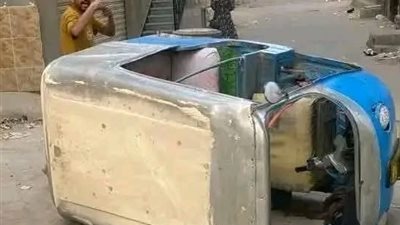  بسبب خلاف على الأجرة.. تفاصيل ضبط المتهم في واقعة انقلاب توك توك بالشرقية 