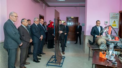 وزير الإنتاج الحربي: ربط الأبحاث العلمية بالتطبيق الصناعي لتعزيز الابتكار وتطوير التكنولوجيا